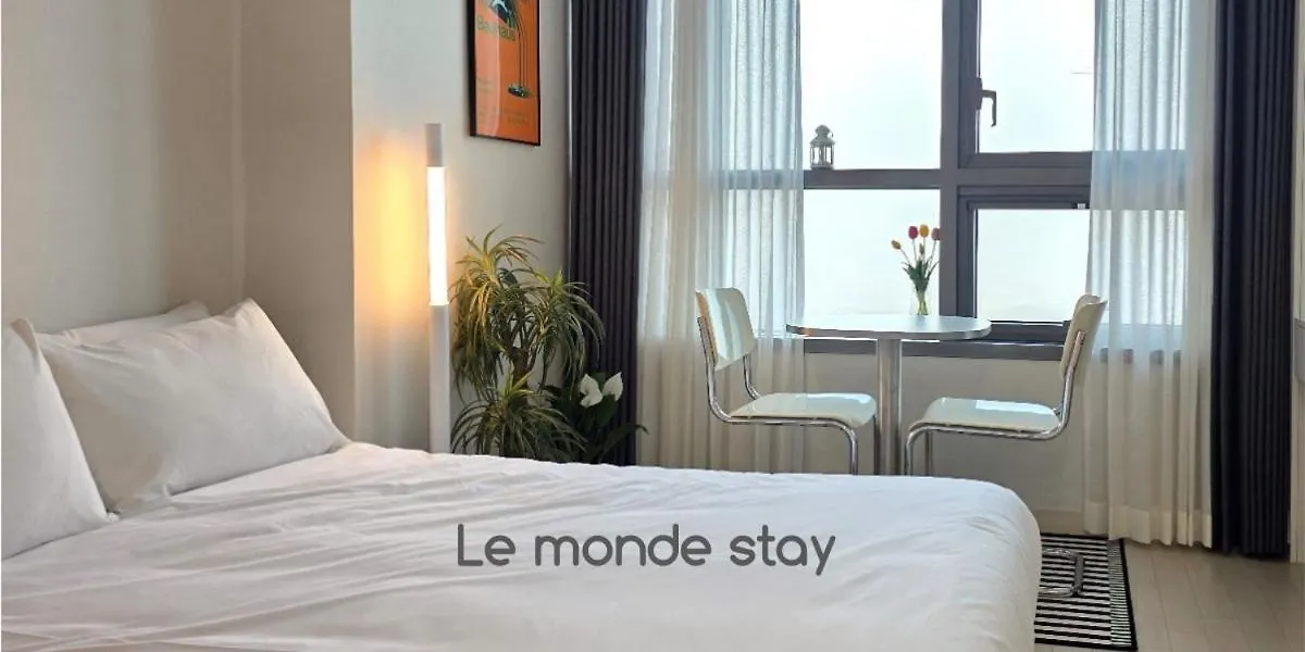 Songdo Sensory Stay # Couple Trip # View Restaurant # Free Parking # Hotel Bedding # Netflix インチョン広域市 0*,  韓国