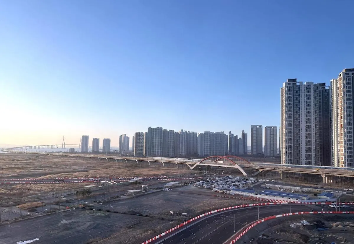 Songdo Sensory Stay # Couple Trip # View Restaurant # Free Parking # Hotel Bedding # Netflix インチョン広域市